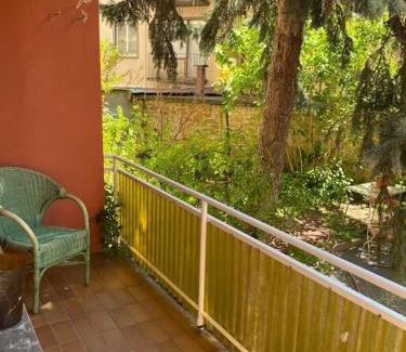 Wurzburg City Centre Apartment | Modern City Center Apartment in Würzburg with Balcony