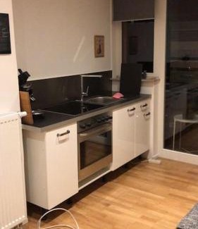 Wurzburg City Centre Apartment | Modern City Center Apartment in Würzburg with Balcony
