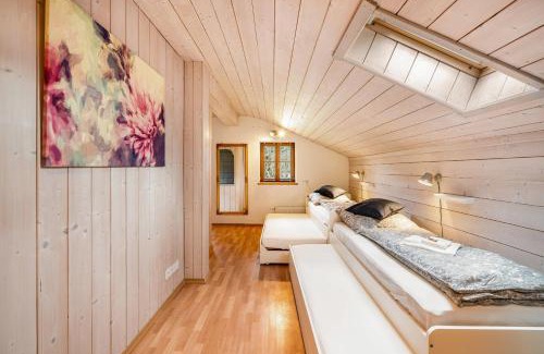 Gaißach Apartment | Top-Rated Wohnung Sunntratn: Pet-Friendly Family Retreat