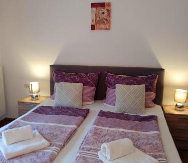 Grafenwiesen Apartment | Cozy Apartments at Christopherhof MJ with Ocean View
