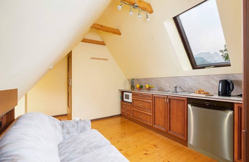 Zakopane Apartment | Top-Rated 1-Bedroom Apartment in Zakopane, Family-Friendly