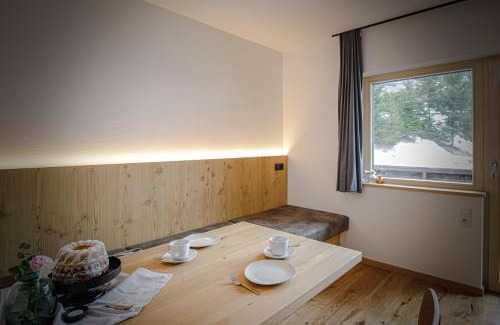 Vals Apartment | Top-Rated WOLF Apartments Padaun - Family-Friendly Retreat