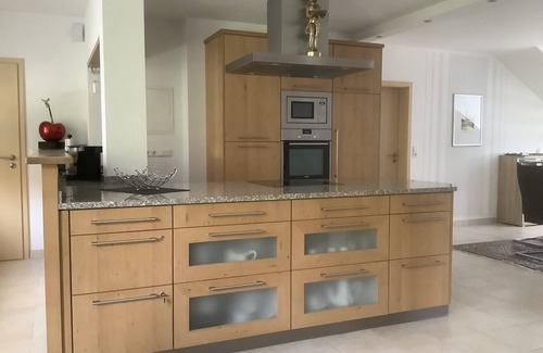 Bad Griesbach-Therme Apartment | Bright Wolfgang Halbinger Vacation Apartment with Premium Amenities
