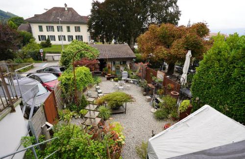Buren an der Aare Hotel | Family-Friendly Retreat at Wolke 4: Rated 9/10 with Pool