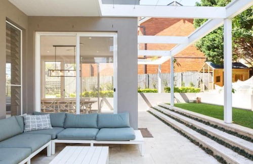 Drummoyne House | Ideal Wolseley Family Haven with Pool & Child-Friendly Fun