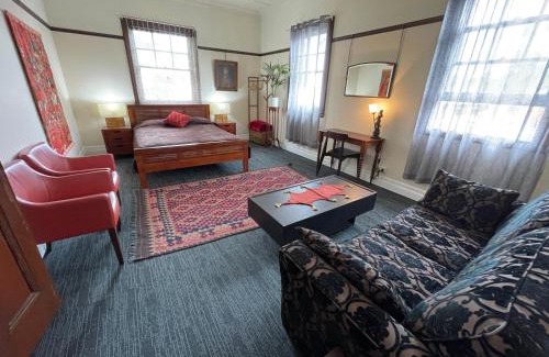 Mullumbimby House | Women Only Guesthouse