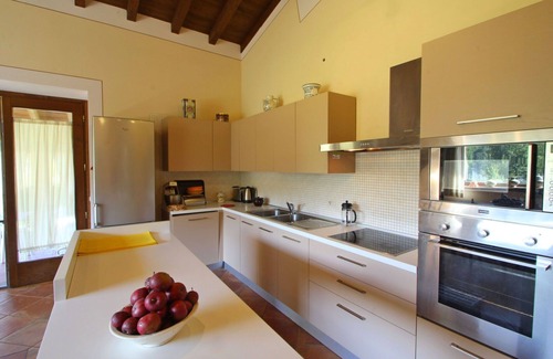 Castelnuovo di Garfagnana Villa | Private Villa for 10 with Pool, WIFI & Terrace Access