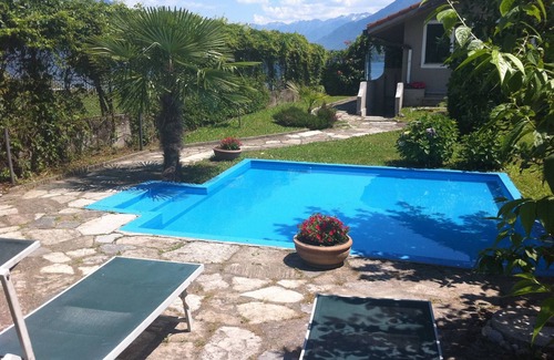Domaso House | Idyllic Cottage with Private Pool on the Beach - Rated 9.4