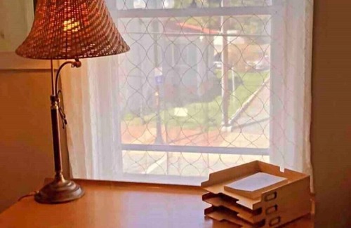 Winchester Apartment | Vintage Duplex Getaway Steps from Handley Library