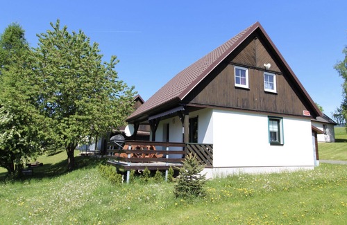 Cerny Dul House | Beautiful Private Villa with Pool, WiFi & Lake View Terrace