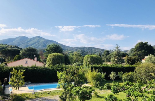 Le Boulou Villa | Premier 3-Star Hotel with Ocean View and Inviting Pool