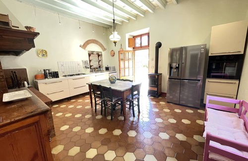 Greve in Chianti Villa | Top-Rated Villa with Pool, Spa & Ocean View for 14 Guests