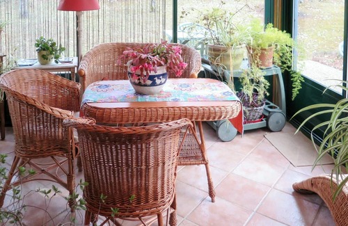 Terrasson-la-Villedieu Villa | Wonderful private villa for 4 guests with WIFI, pool, TV, terrace and parking