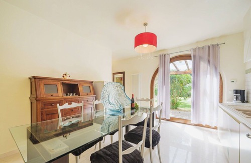 Castelfranco di Sotto House | Inviting Private Villa with Pool, WiFi & Pet-Friendly Perks