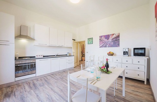 Castelfranco di Sotto House | Cozy Villa for 4 with Pool, WiFi, and Family-Friendly Perks