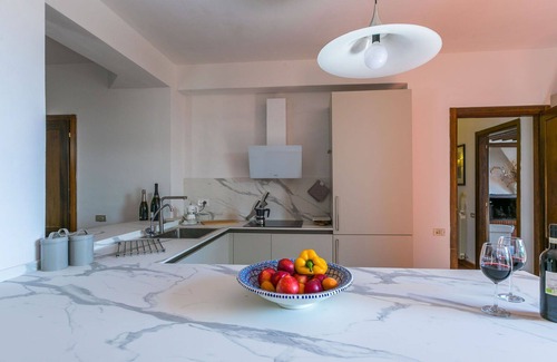 Castellina in Chianti House | Wonderful villa for 10 guests with A/C, WIFI, TV, patio, panoramic view and parking