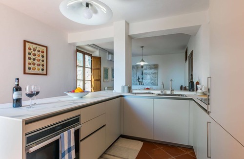 Castellina in Chianti House | Wonderful villa for 10 guests with A/C, WIFI, TV, patio, panoramic view and parking