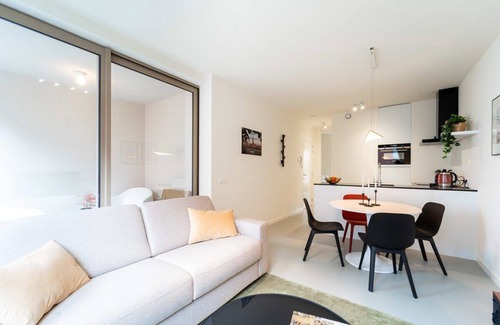 Sint-Andries Apartment | Comfortable 1BR Apartment in Antwerp with Family Amenities