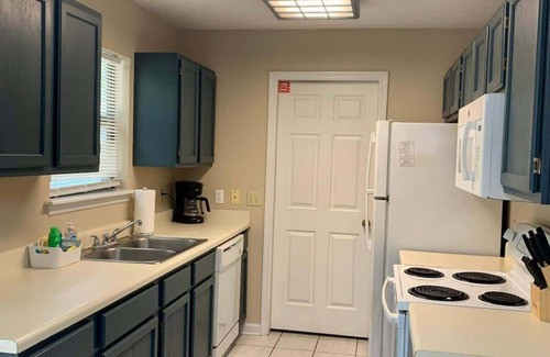 St. Marys House | Lovely 3 Bedroom Retreat with Breakfast & Pet-Friendly Options
