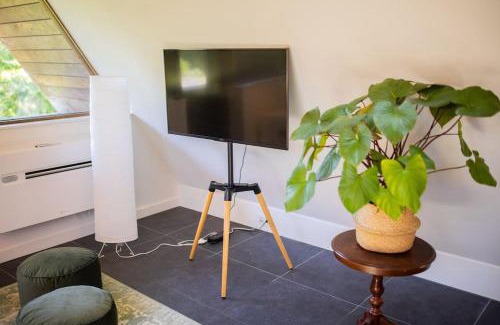 Het Hofke Apartment | Family-Friendly 50m2 Loft in Eindhoven - Guest Rated 9.3