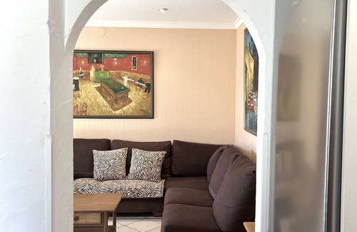 Empuriabrava House | Charming Holiday Home with Pool and Oceanfront Views