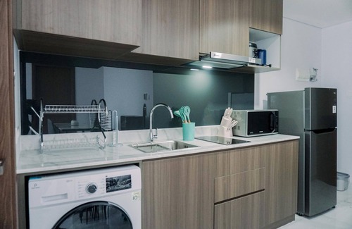 Pinang Apartment | Cozy 1BR The Smith Alam Sutera Apartment with Pool Access