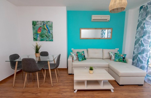 Malaga Apartment | Seaside Apartment in Pedregalejo with Premium Amenities