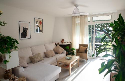 Gava Apartment | Premier Apartment in Gavà, Barcelona with Ocean Views