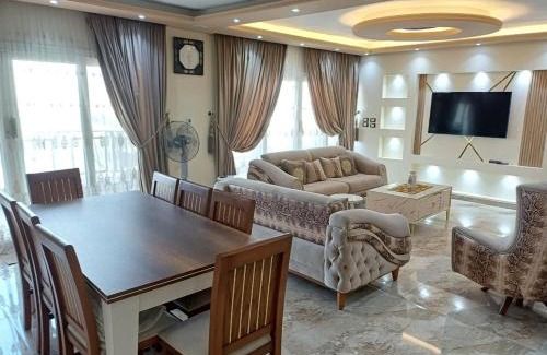 Al Duqqi Apartment | Wonderful apartment on Egyptian hunting club