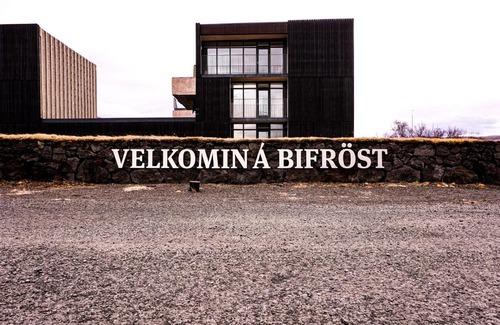 Bifroest Apartment | Inviting Apartment with Beautiful Natural Surroundings