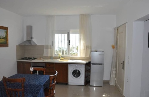 Jala Villa | Idyllic Beach View Retreat for Your Next Getaway