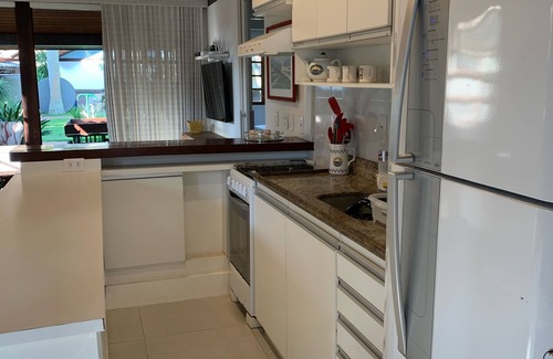 Buzios House | Escape to Geriba: 4 Bedrooms with Oceanfront Bliss