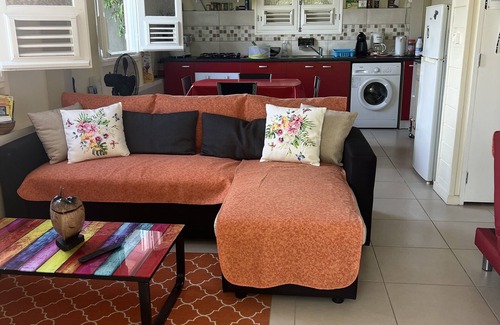 Le Lamentin House | Top-Rated Ocean View Casa in Lamentin for Families