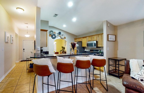 Pensacola House | Dog-Friendly Retreat with Ocean View, Kitchen & Patio