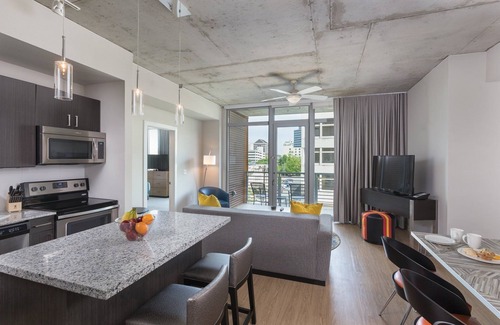 Civic District Condo | Inviting Downtown Austin 2BR Suite with Pool and Breakfast