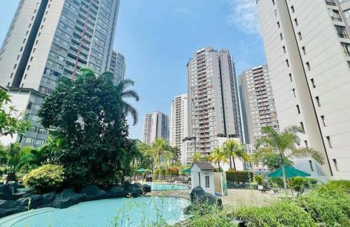 Karet Apartment | Perfect Getaway in South Jakarta - 3BR with Pool Access