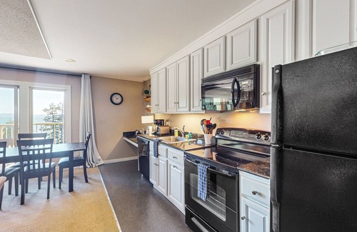 Rosario Condo | Idyllic Oceanfront Retreat with Three Balconies & Spa