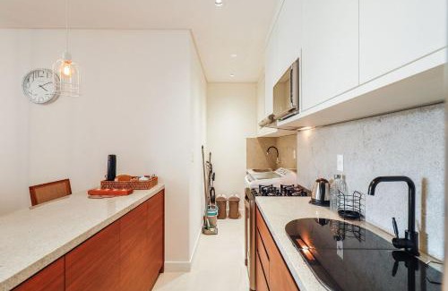 Ingleses Norte Apartment | Guest Rated 10/10: High-End Apartment with Pet-Friendly Perks