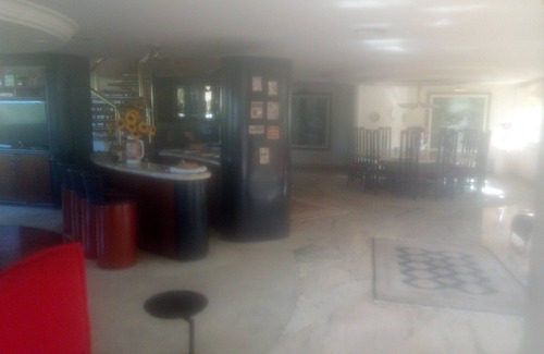 Mairipora House | Elegant House for Rent with Pool and Child-Friendly Amenities