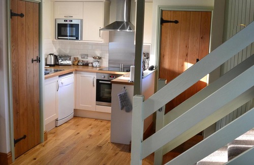 Haverfordwest Cottage | Idyllic Cottage Retreat with Indoor Pool & Ocean Views