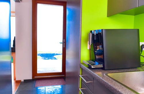 Hauganes House | Inviting Holiday House at Nollur Farm with Ocean Views