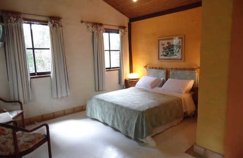 Araras Other | Ideal Retreat for Groups: Nature, BBQ & Relaxation Awaits!