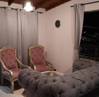 Doce de Octubre 2 Apartment | Inviting House with Scenic Views in Medellin