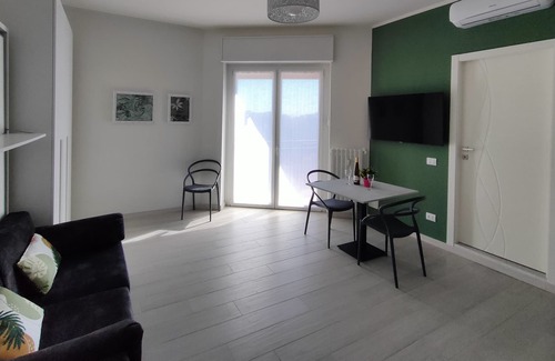 Rho Apartment | Wonderful IncentRho 1