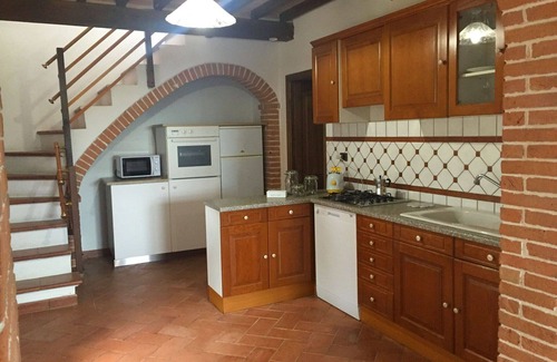 Pomarance Villa | Private Villa with Pool, Pets Welcome & Panoramic Views