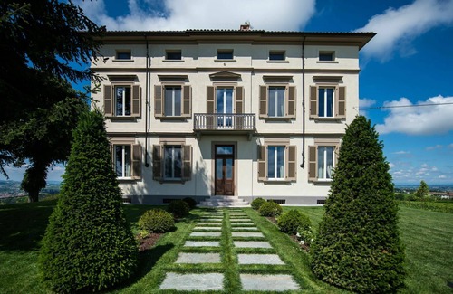 Costigliole d'Asti Villa | Elegant Private Villa with Pool and Panoramic Views