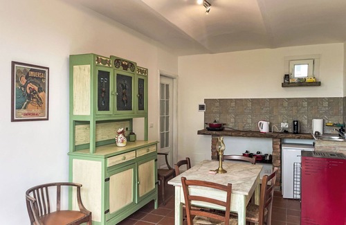 San Damiano dʼAsti House | Wonderful private villa with WIFI, A/C, TV, patio, pets allowed, panoramic view and parking