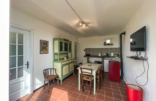 San Damiano dʼAsti House | Wonderful private villa with WIFI, A/C, TV, patio, pets allowed, panoramic view and parking