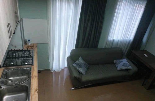 Tbilisi Apartment | Cozy Retreat for Two | Pet and Child Friendly Stay