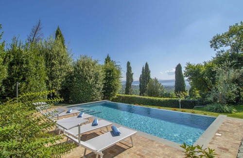 San Lorenzo Nuovo Villa | Inviting Private Villa with Pool, Hot Tub and Pet-Friendly Amenities